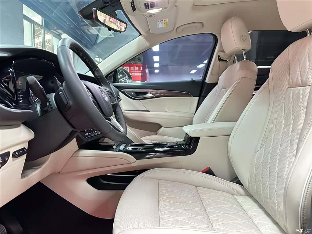 Buick Envision Plus, 2022 7