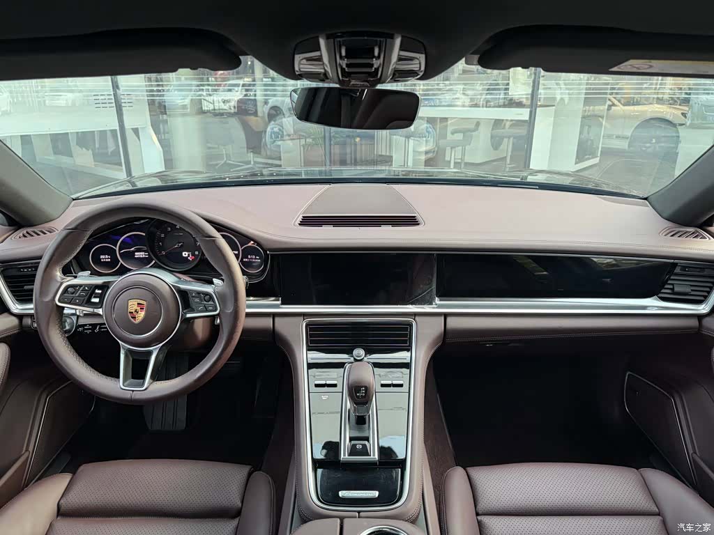 Porsche Panamera, 2017 все фото