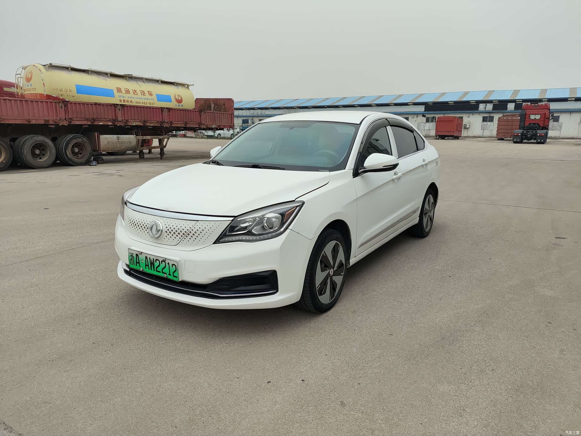 DongFeng E70, 2022 1