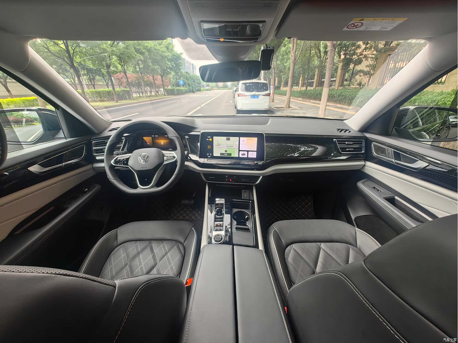 Volkswagen Teramont, 2023 13