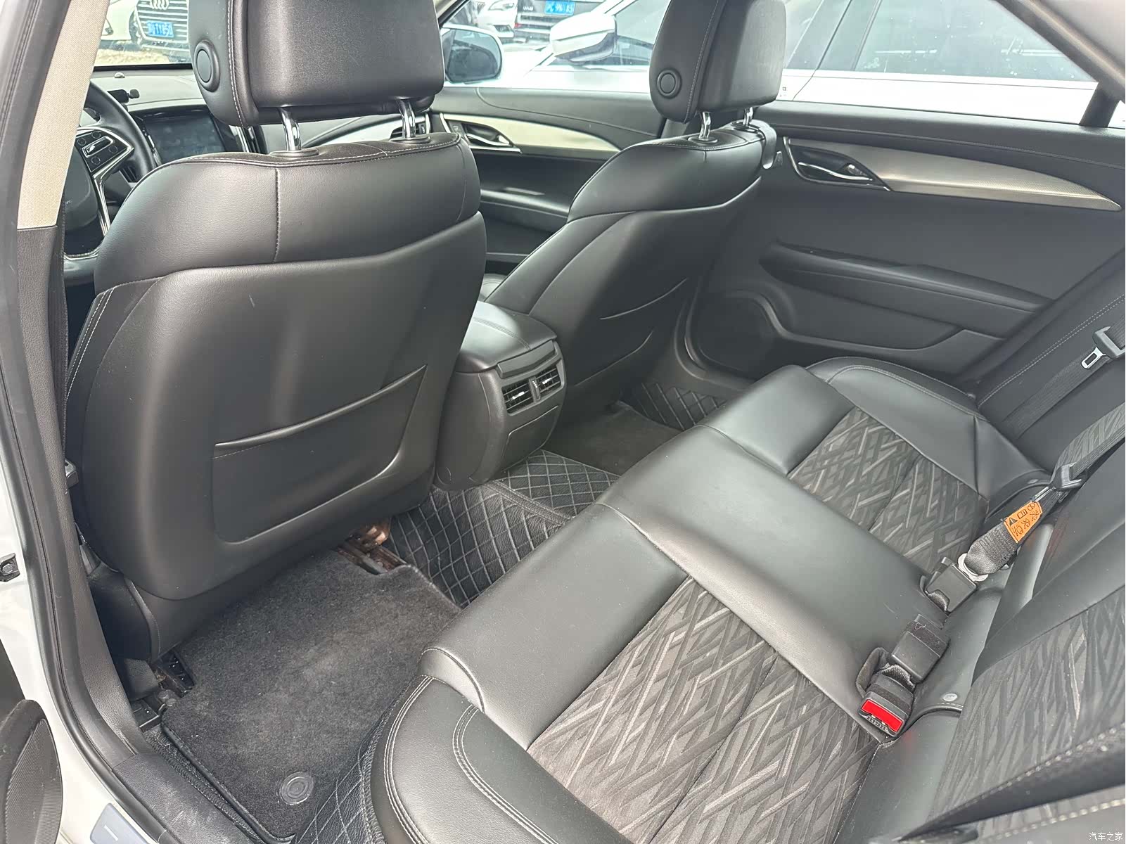Cadillac ATS-L, 2015 все фото