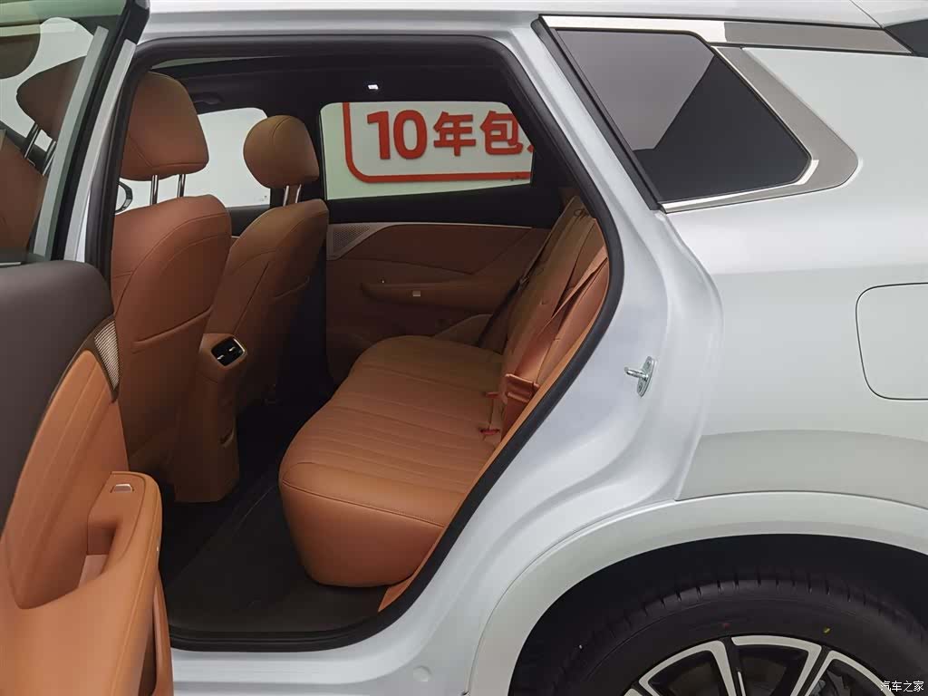 Li Auto L8, 2025 15