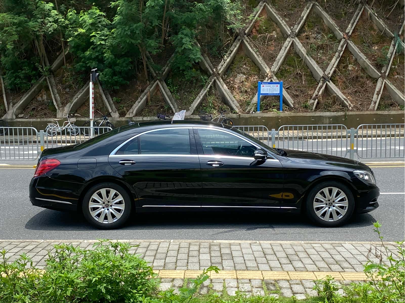 Mercedes-Benz S-Class, 2016 19