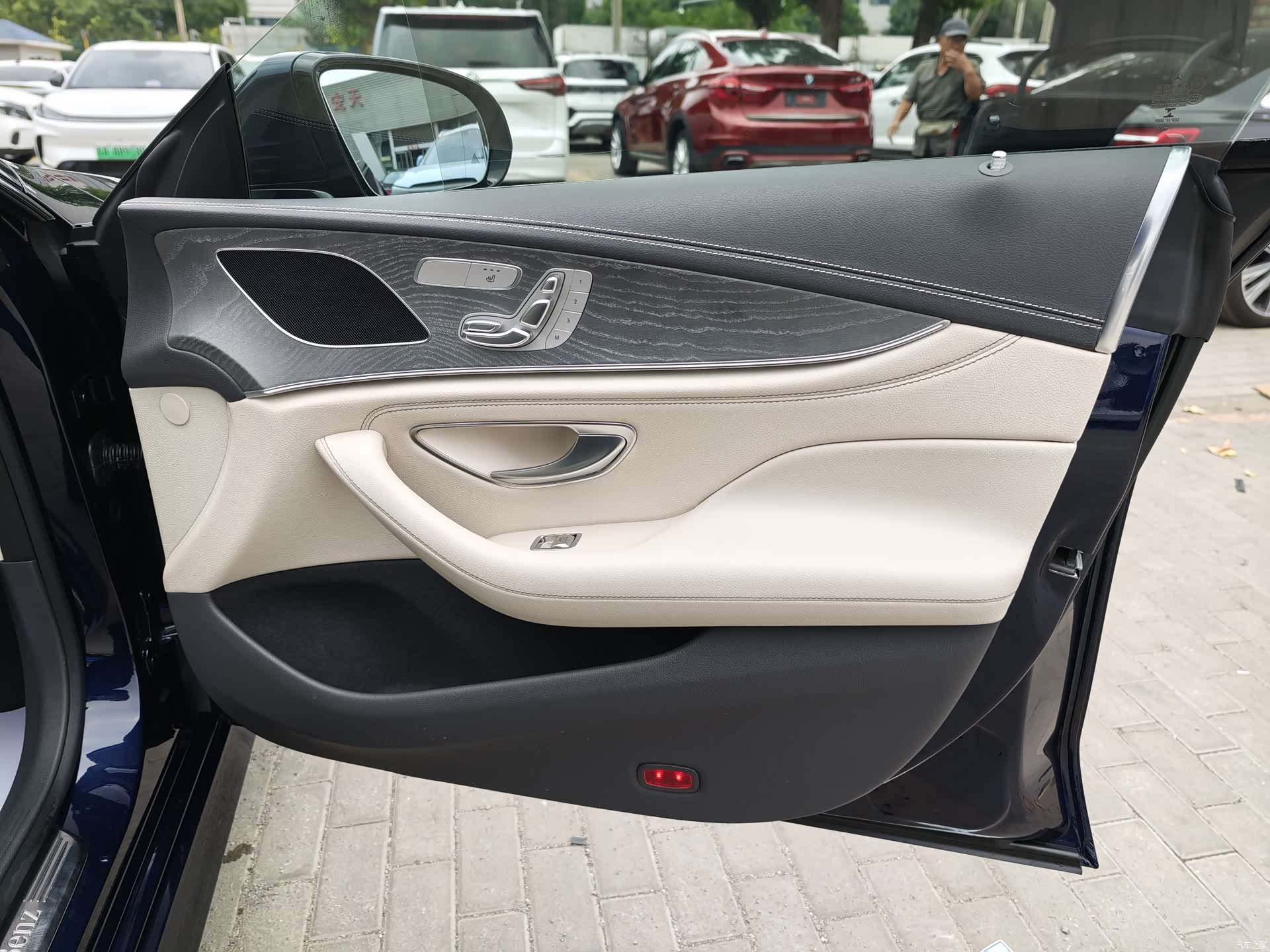 Mercedes-Benz CLS, 2019 13