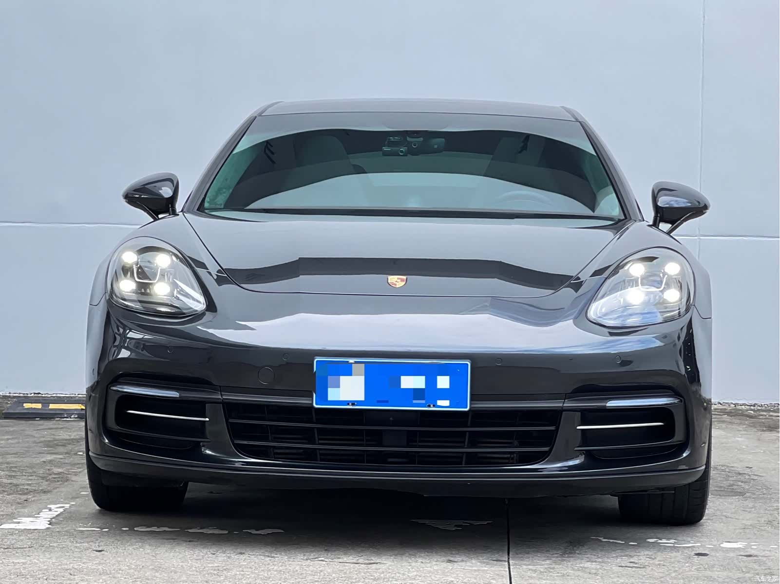 Porsche Panamera, 2018 2
