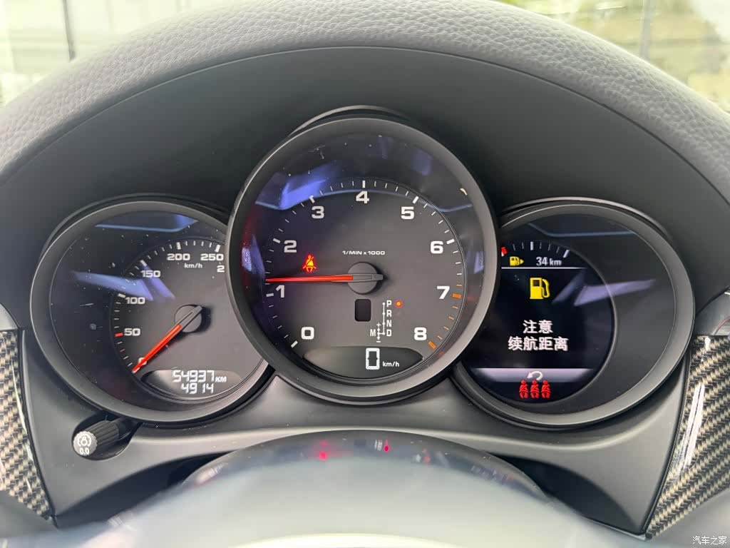 Porsche Macan, 2021 4
