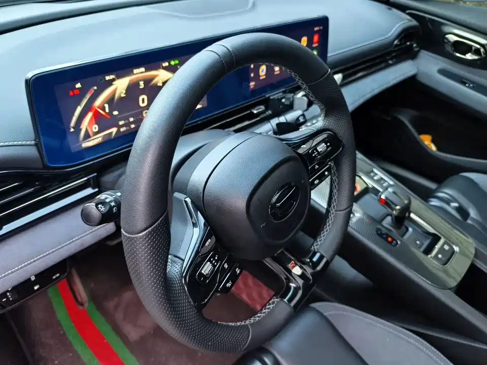 Trumpchi Shadow Leopard