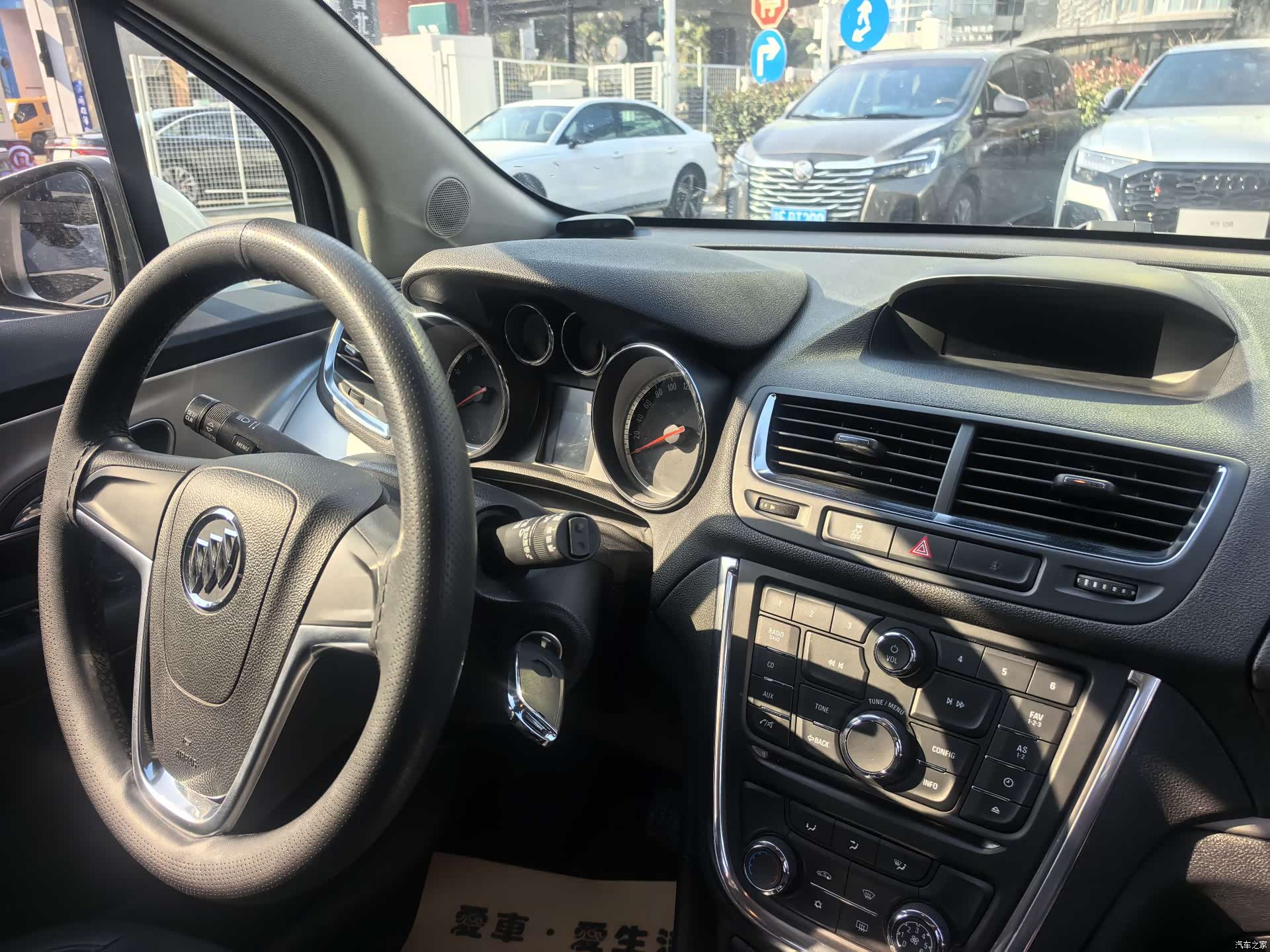 Buick Encore, 2017 11