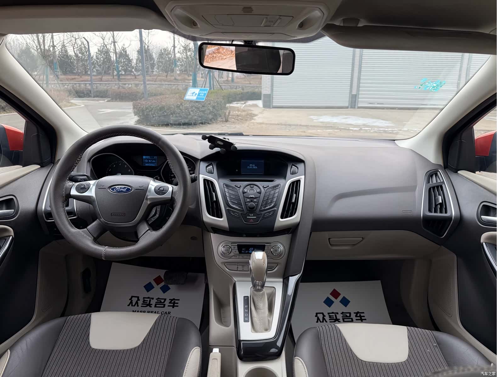 Ford Focus, 2012 8