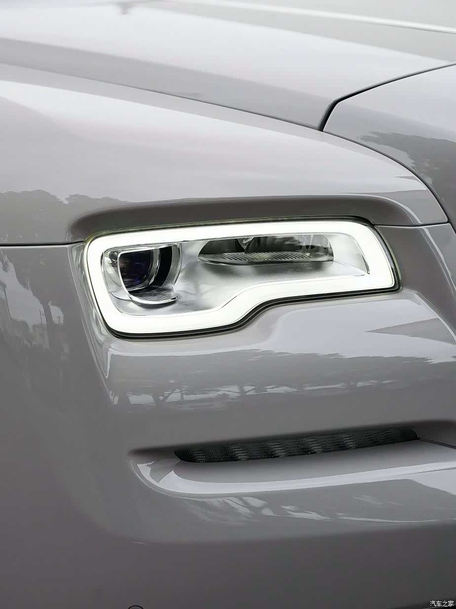 Rolls-Royce Wraith, 2022 8