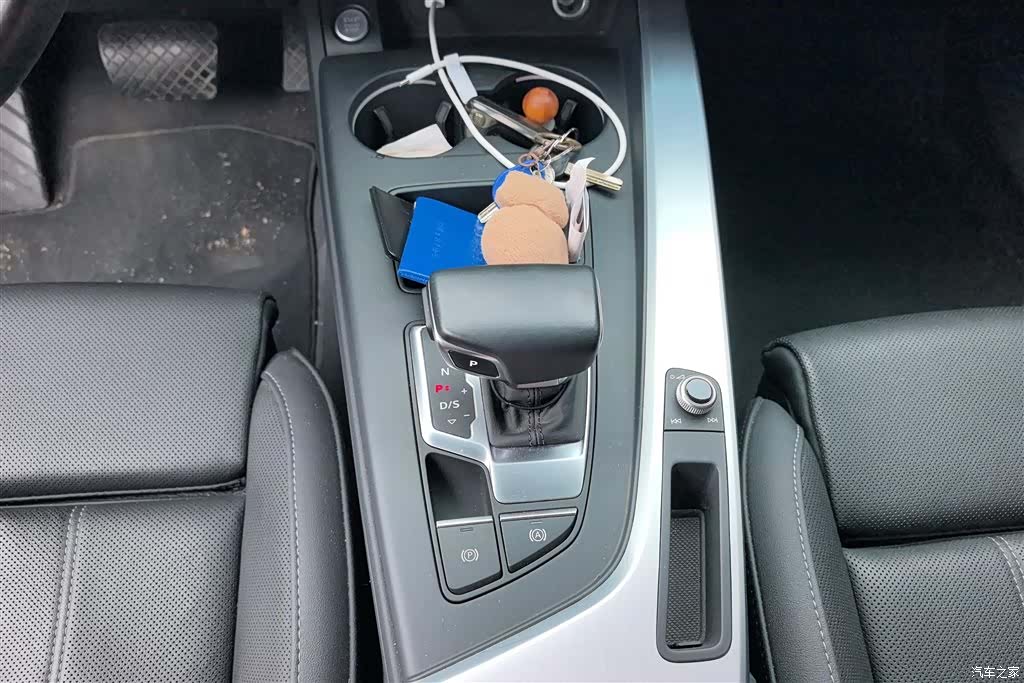 Audi A4L, 2021 16