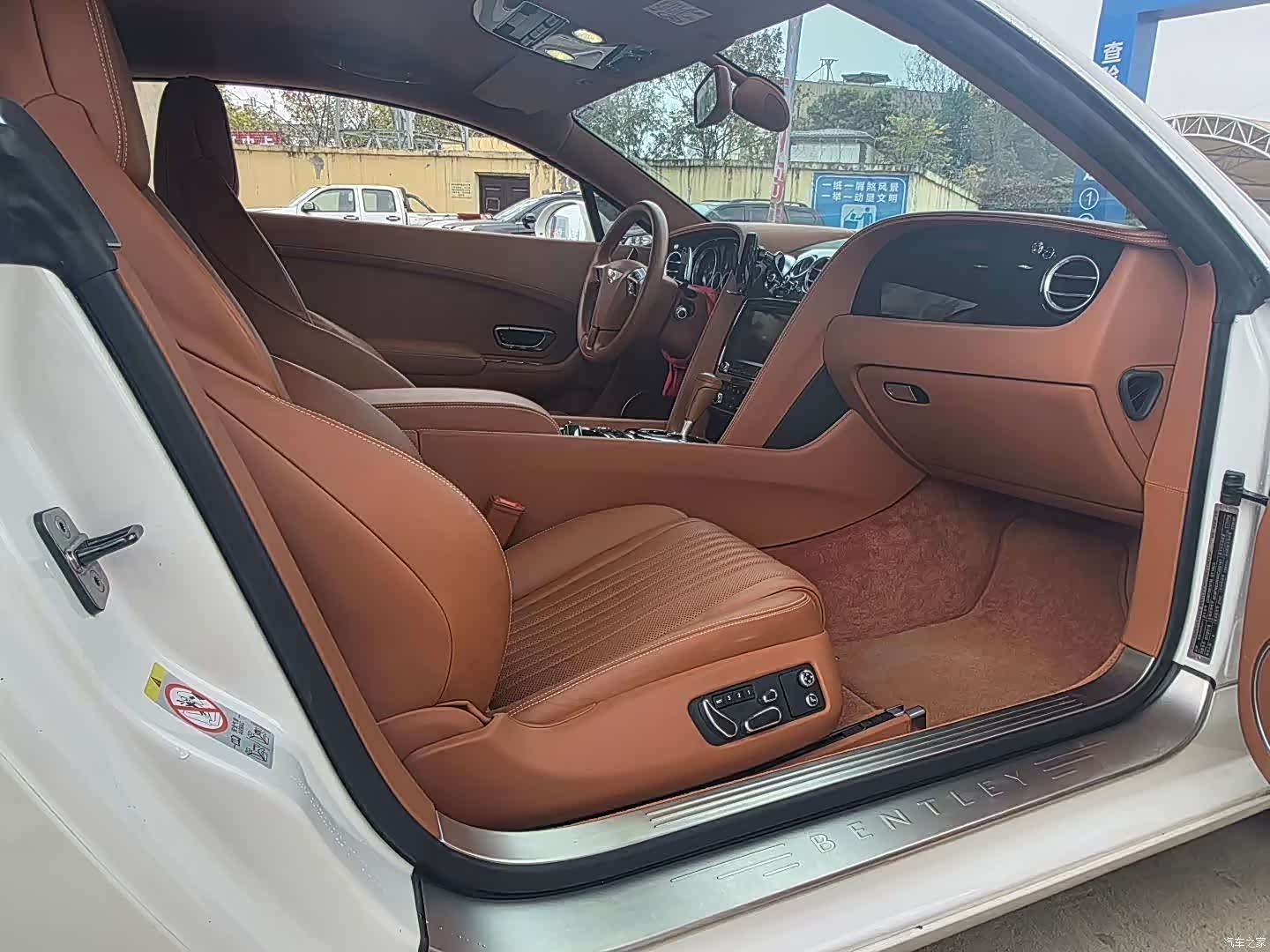 Bentley Continental GT, 2017 8