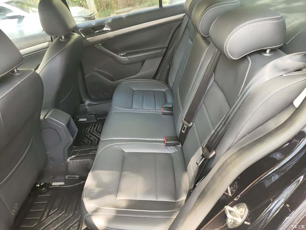 Volkswagen Lavida, 2016 17