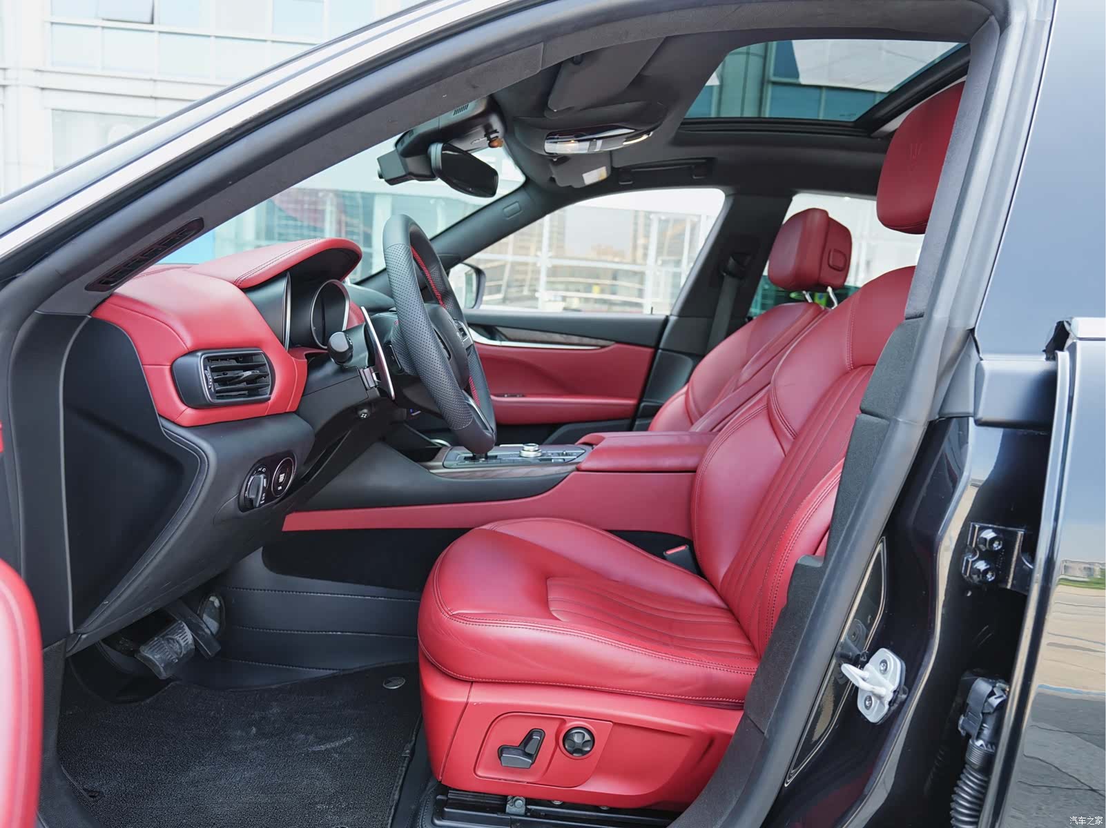 Maserati Levante, 2018 7
