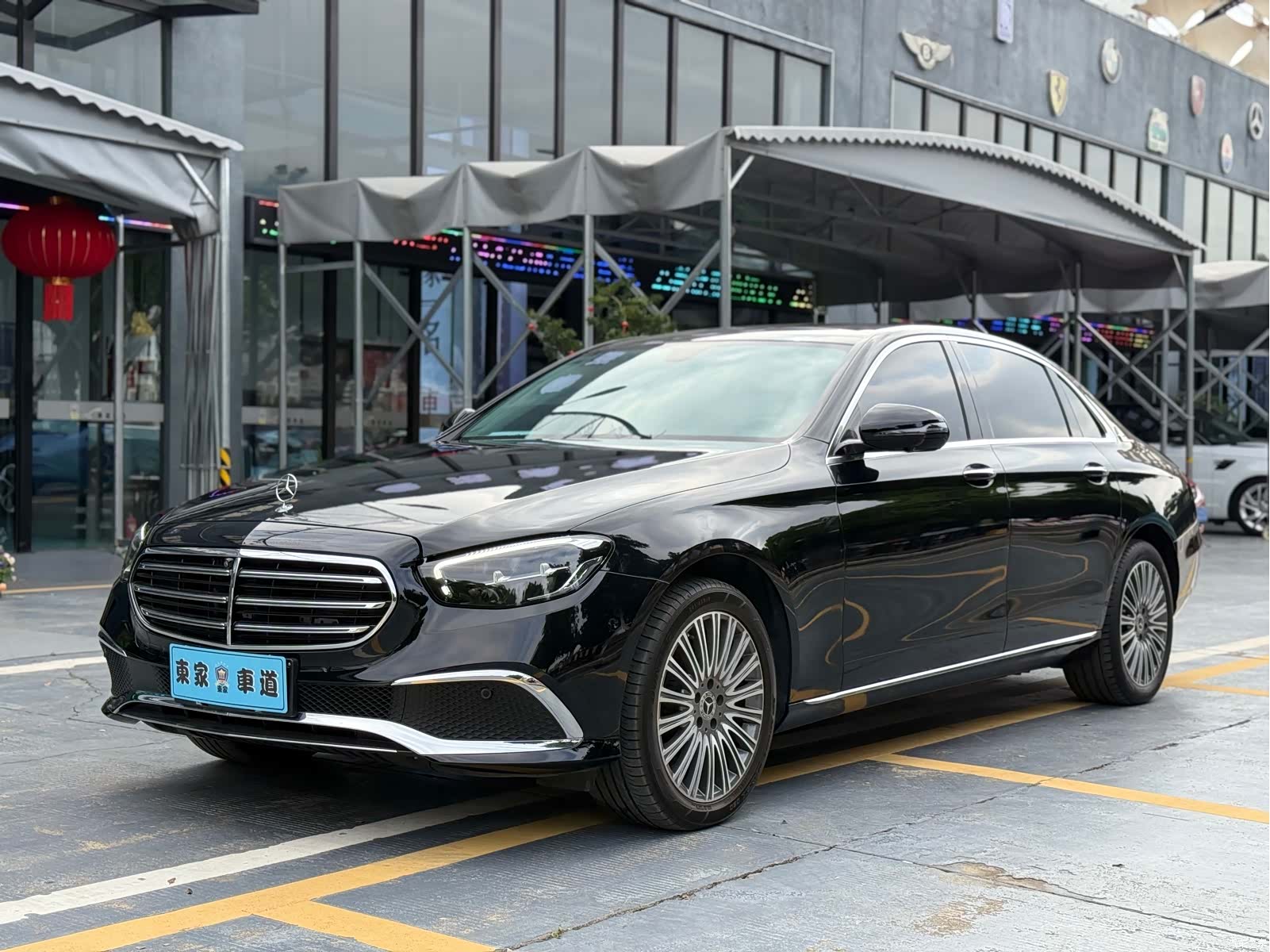 Mercedes-Benz E-Class, 2023 1