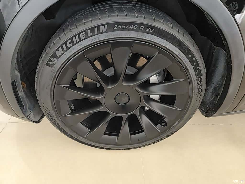 Tesla Model Y, 2021 23