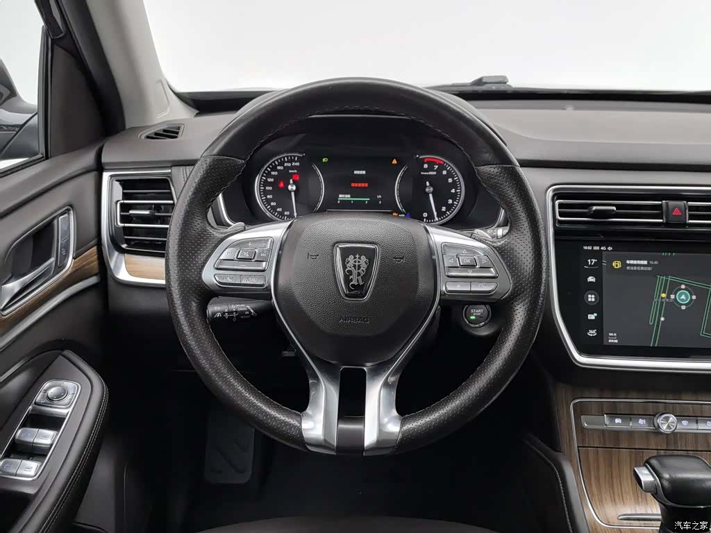 Roewe RX8, 2018 11