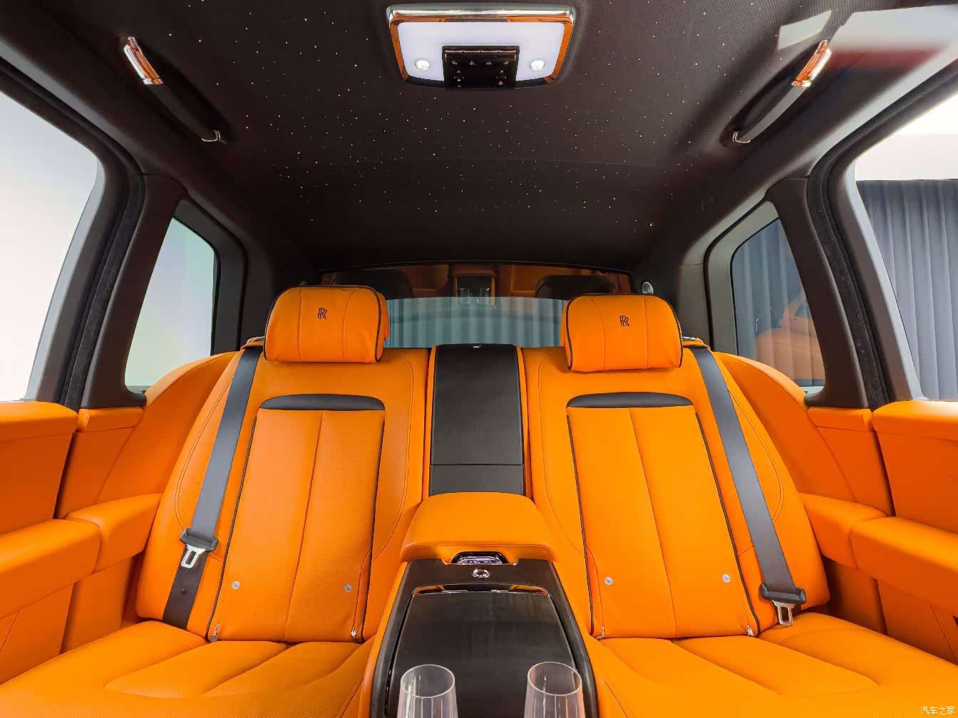 Rolls-Royce Cullinan, 2022 28