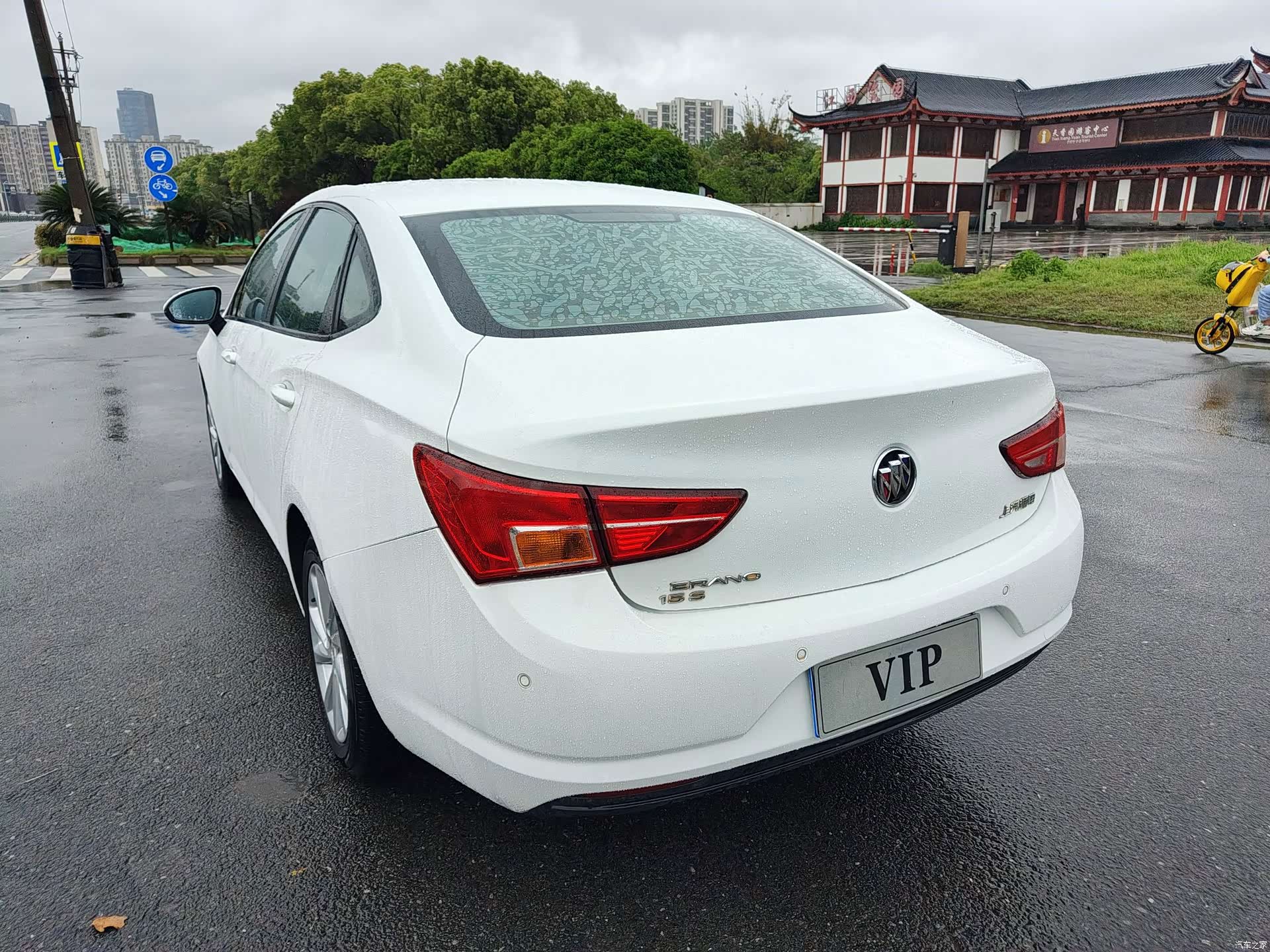 Buick Verano, 2016 13