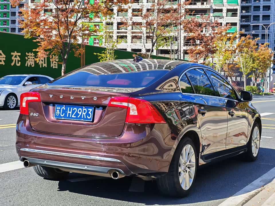 Volvo S60