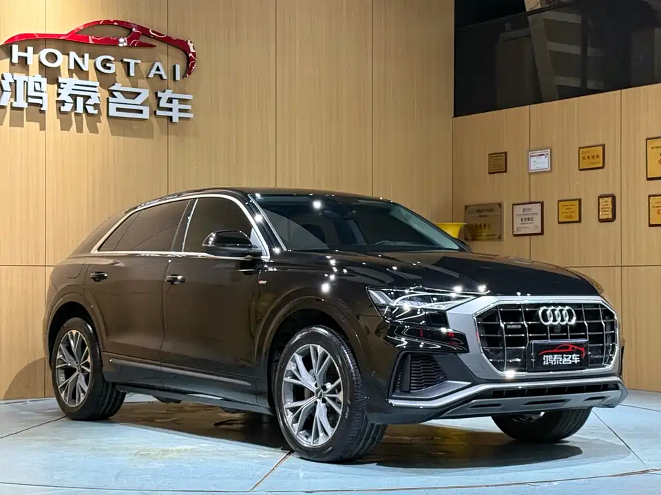 Audi Q8 Audi Q8