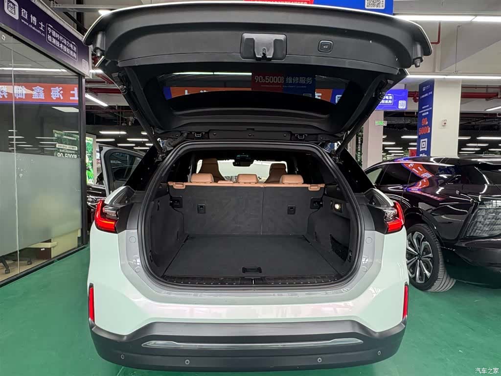 NIO ES6, 2022 14