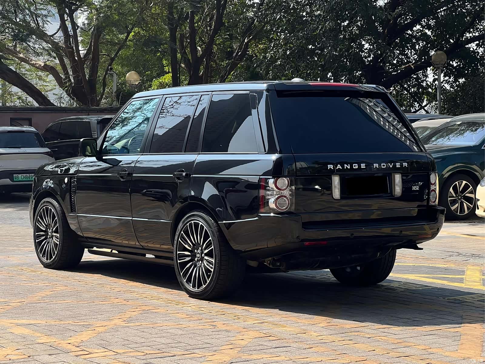 Land Rover Range Rover, 2012 11