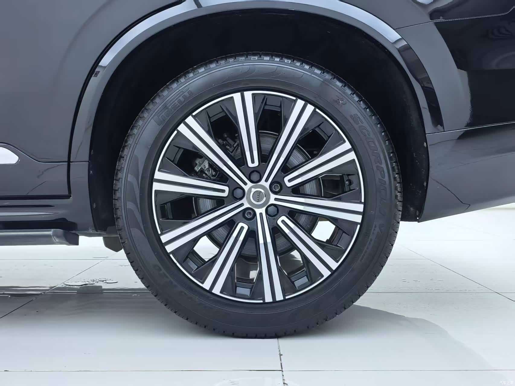 Volvo XC90, 2021 25