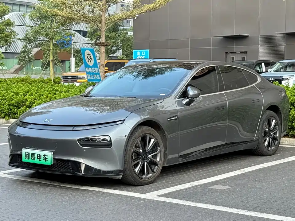 XPENG P7