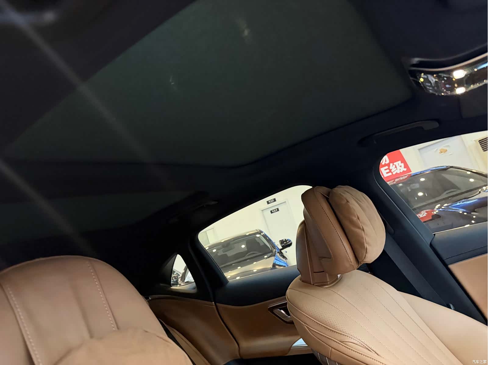 Mercedes-Benz E-Class, 2024 19