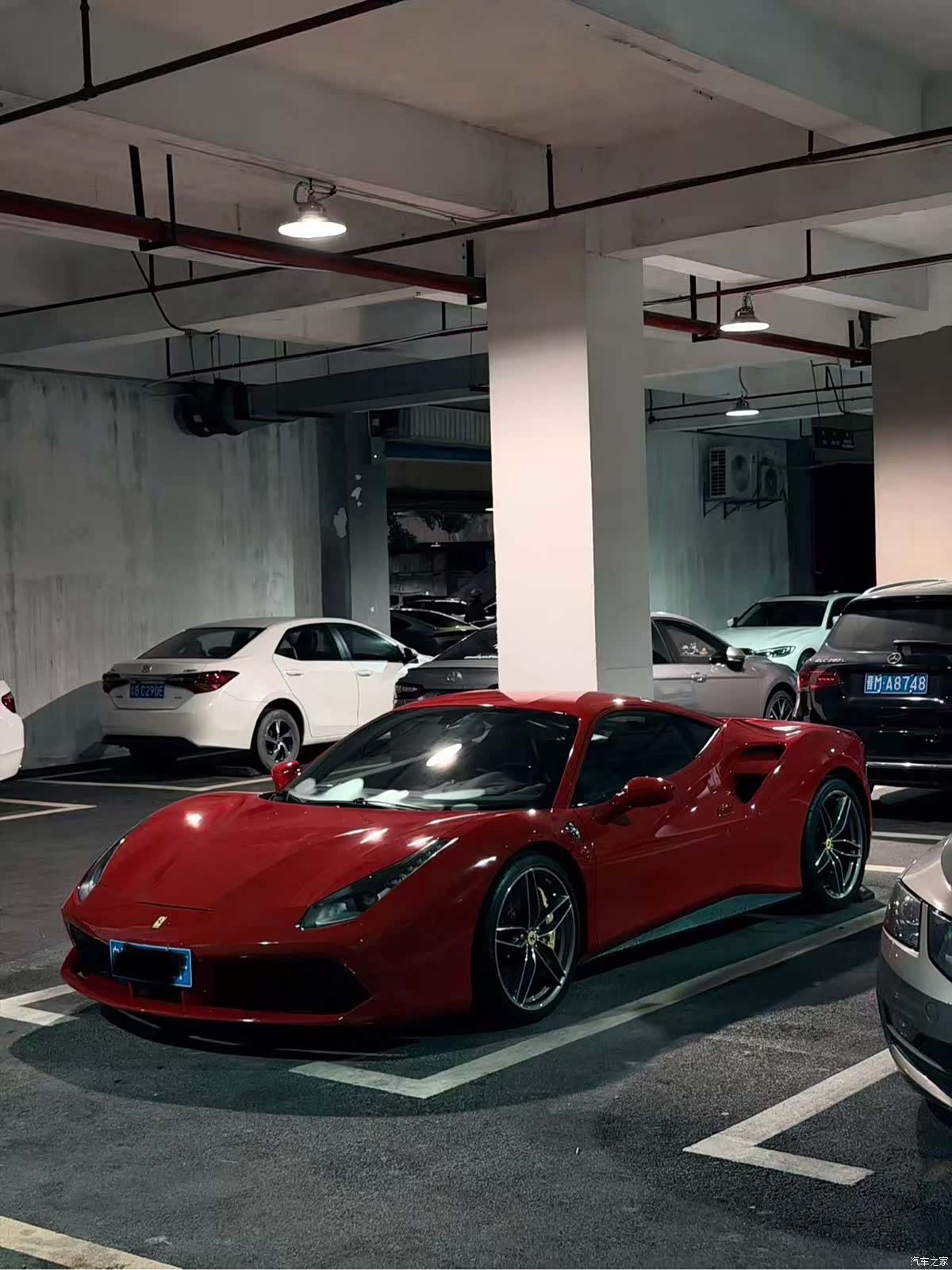 Ferrari 488, 2016 1