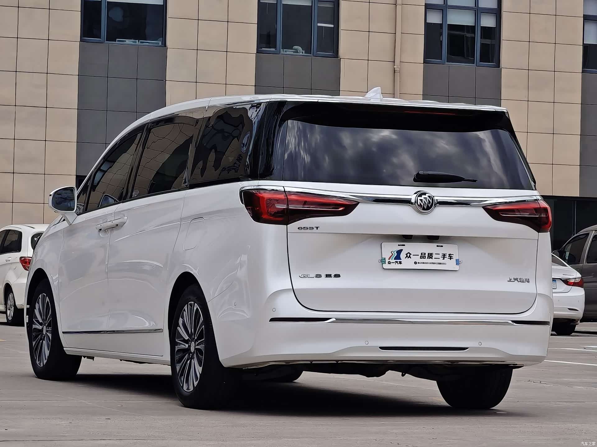 Buick GL8, 2022 все фото