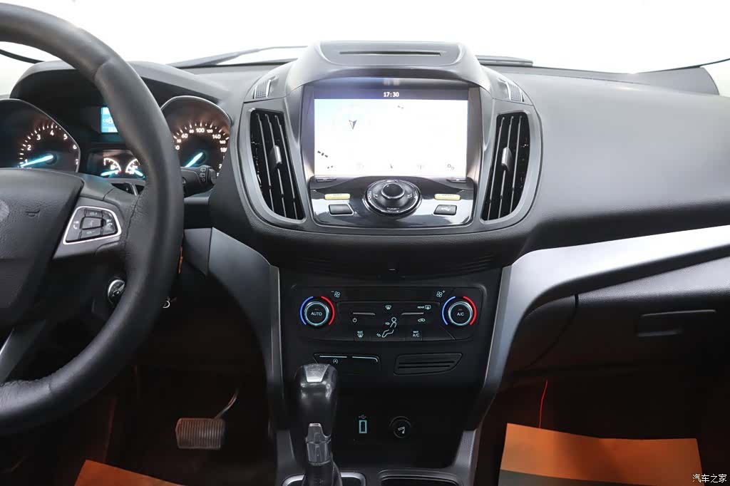 Ford Kuga, 2017 27