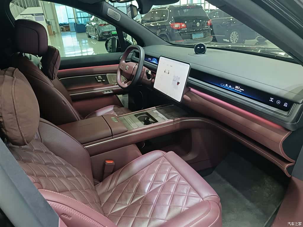 NIO ES8, 2025 8