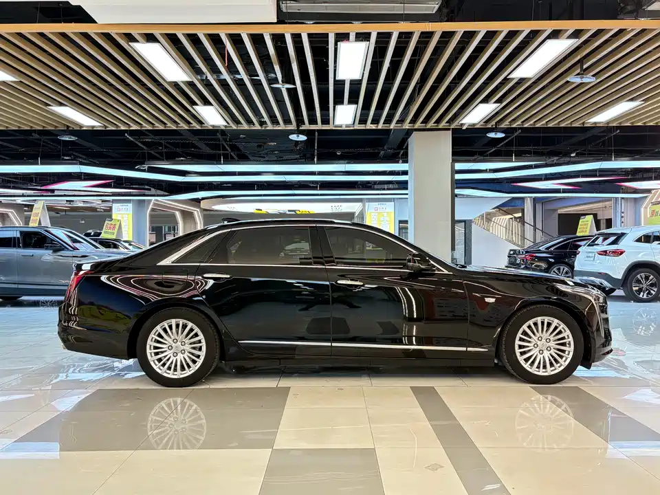 Cadillac CT6