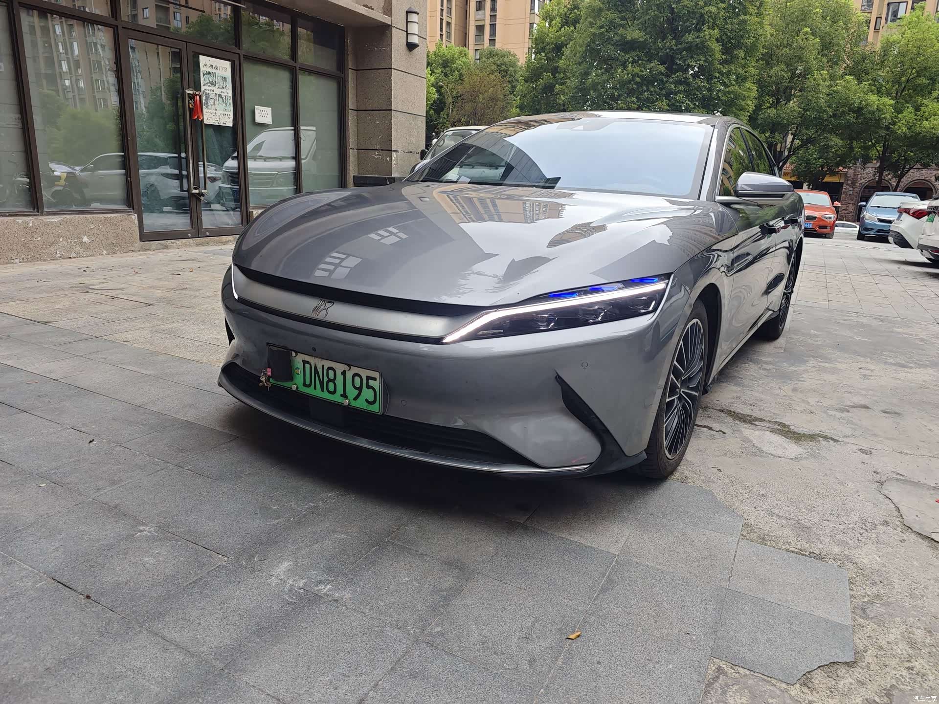 BYD Han, 2022 2