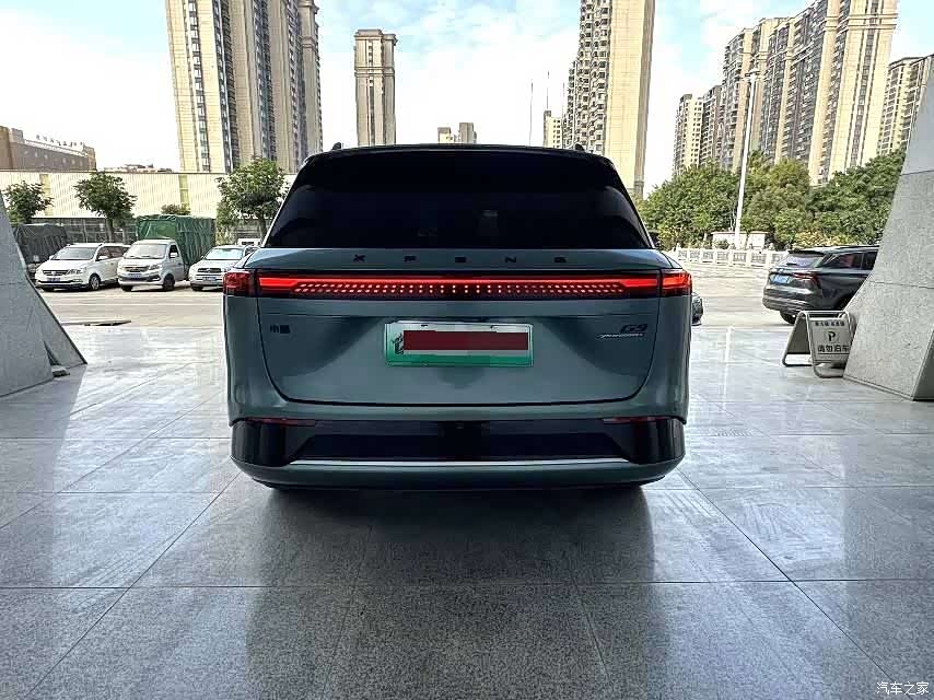 Xpeng G9, 2023 8