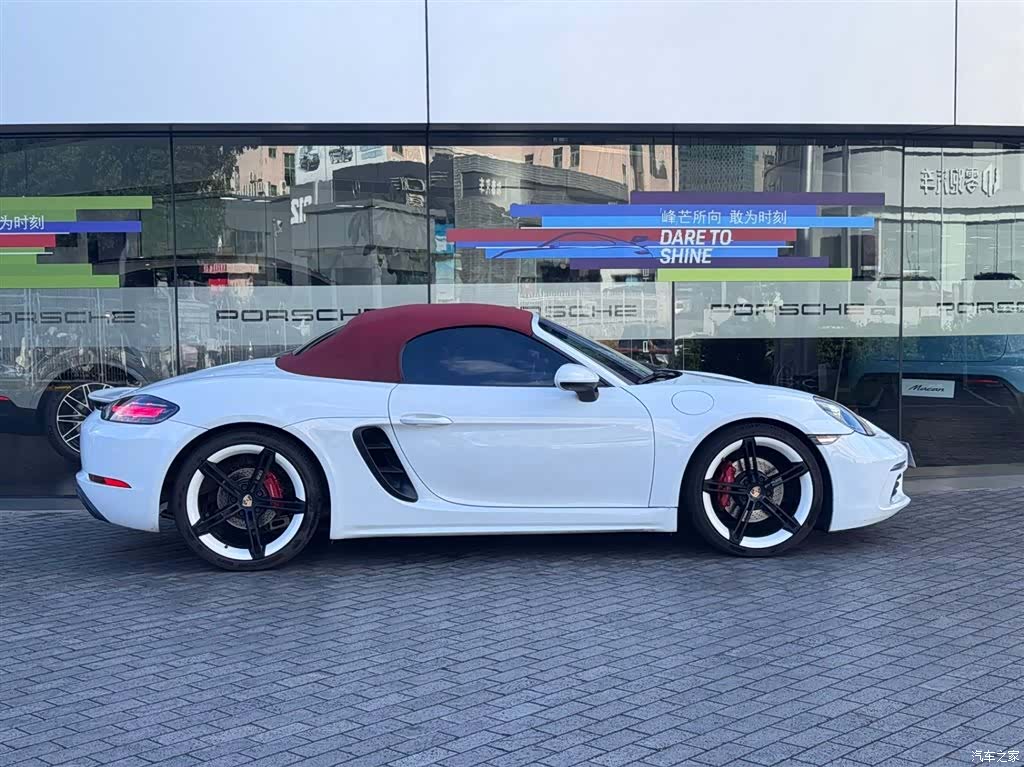 Porsche Boxster, 2022 4
