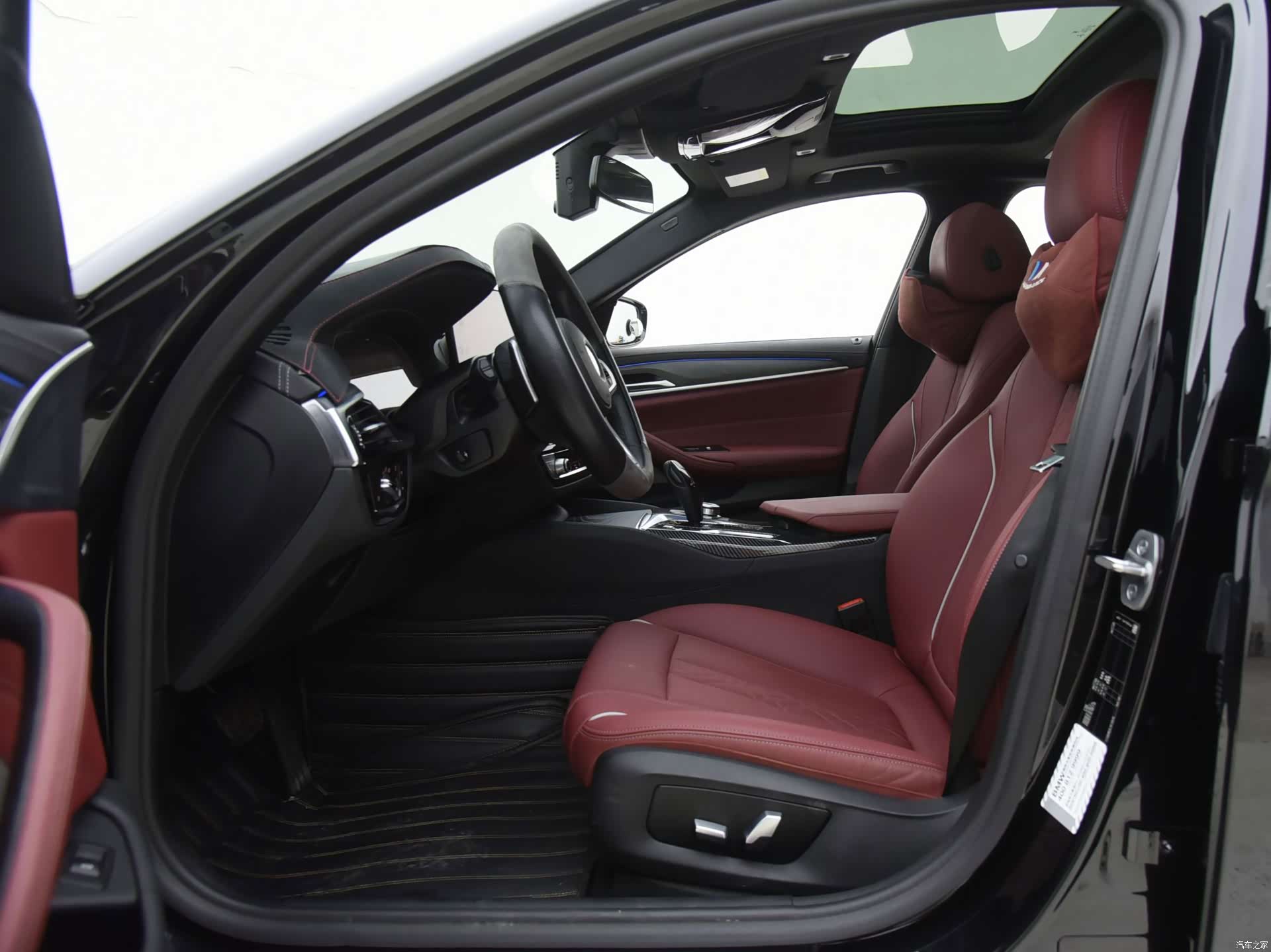 BMW 5 Series, 2022 35