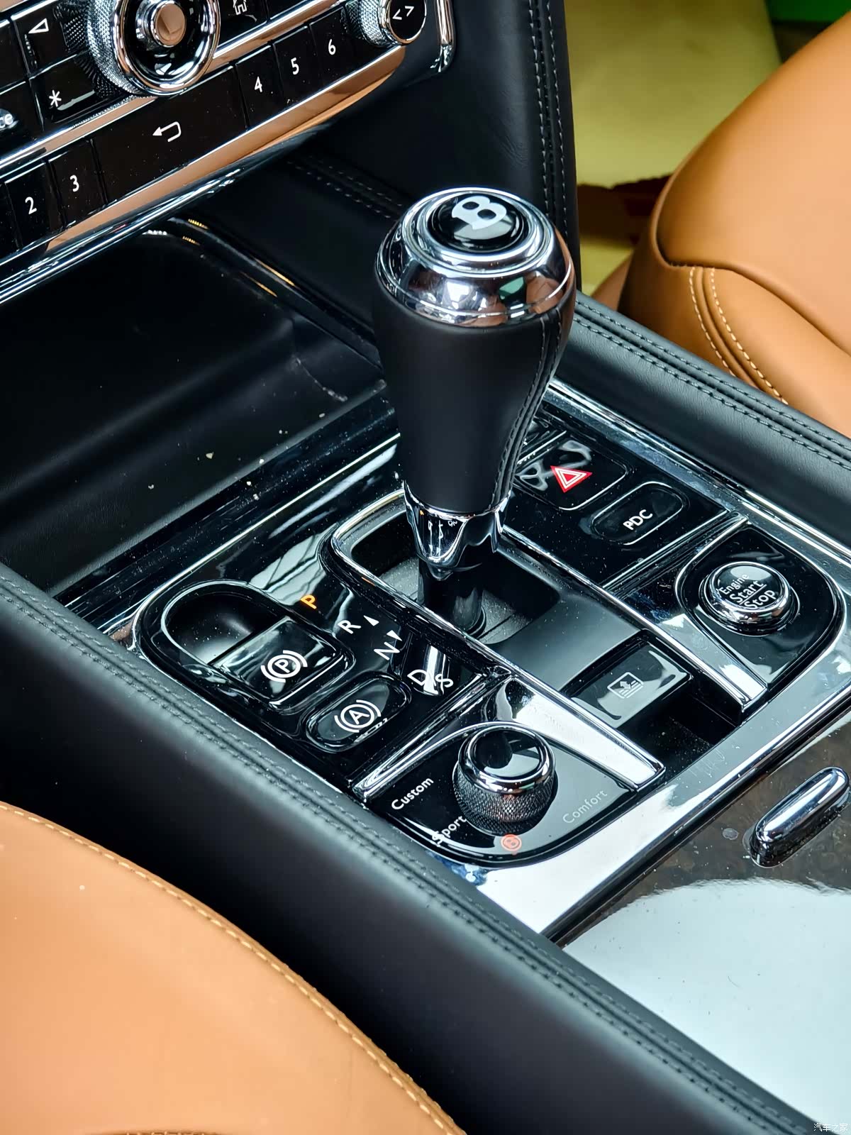Bentley Mulsanne, 2019 10