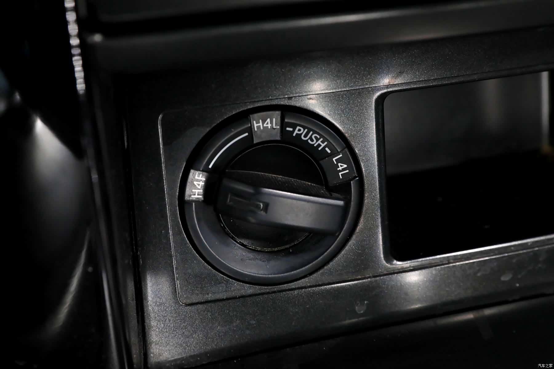 Toyota Prado, 2017 15