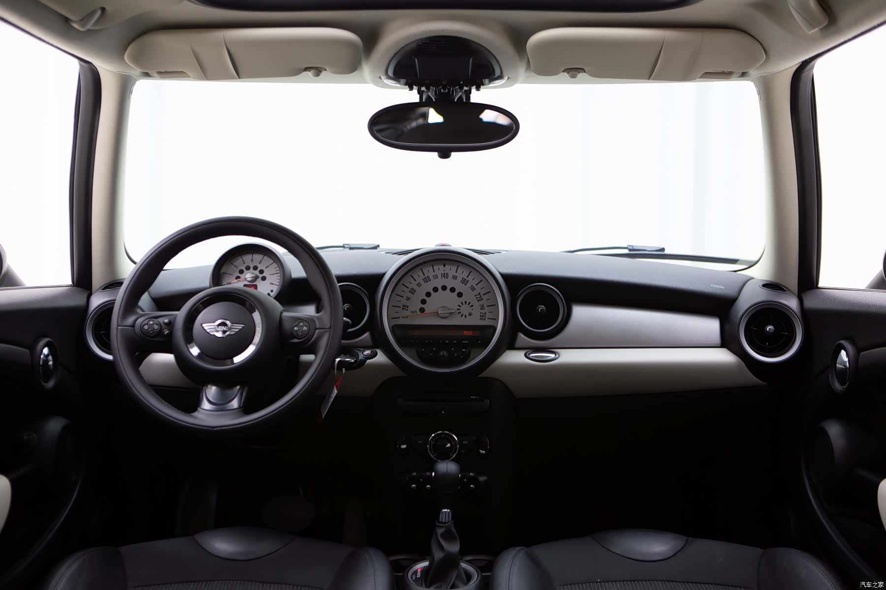 Mini Clubman, 2012 9
