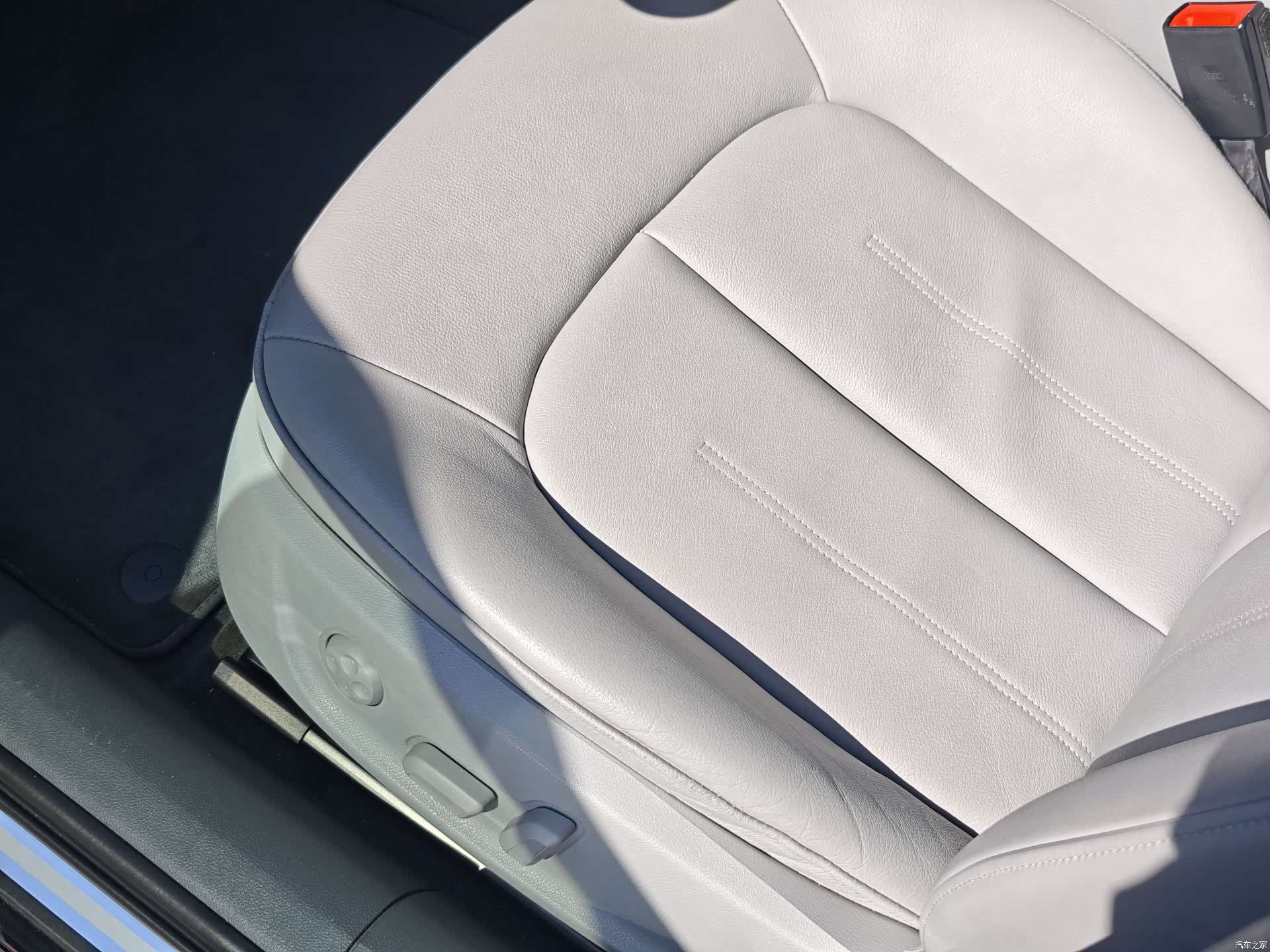 Audi A6L, 2015 19