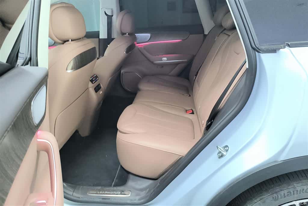 Leapmotor C11, 2025 11