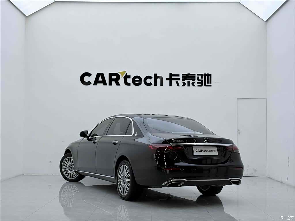 Mercedes-Benz E-Class, 2023 6