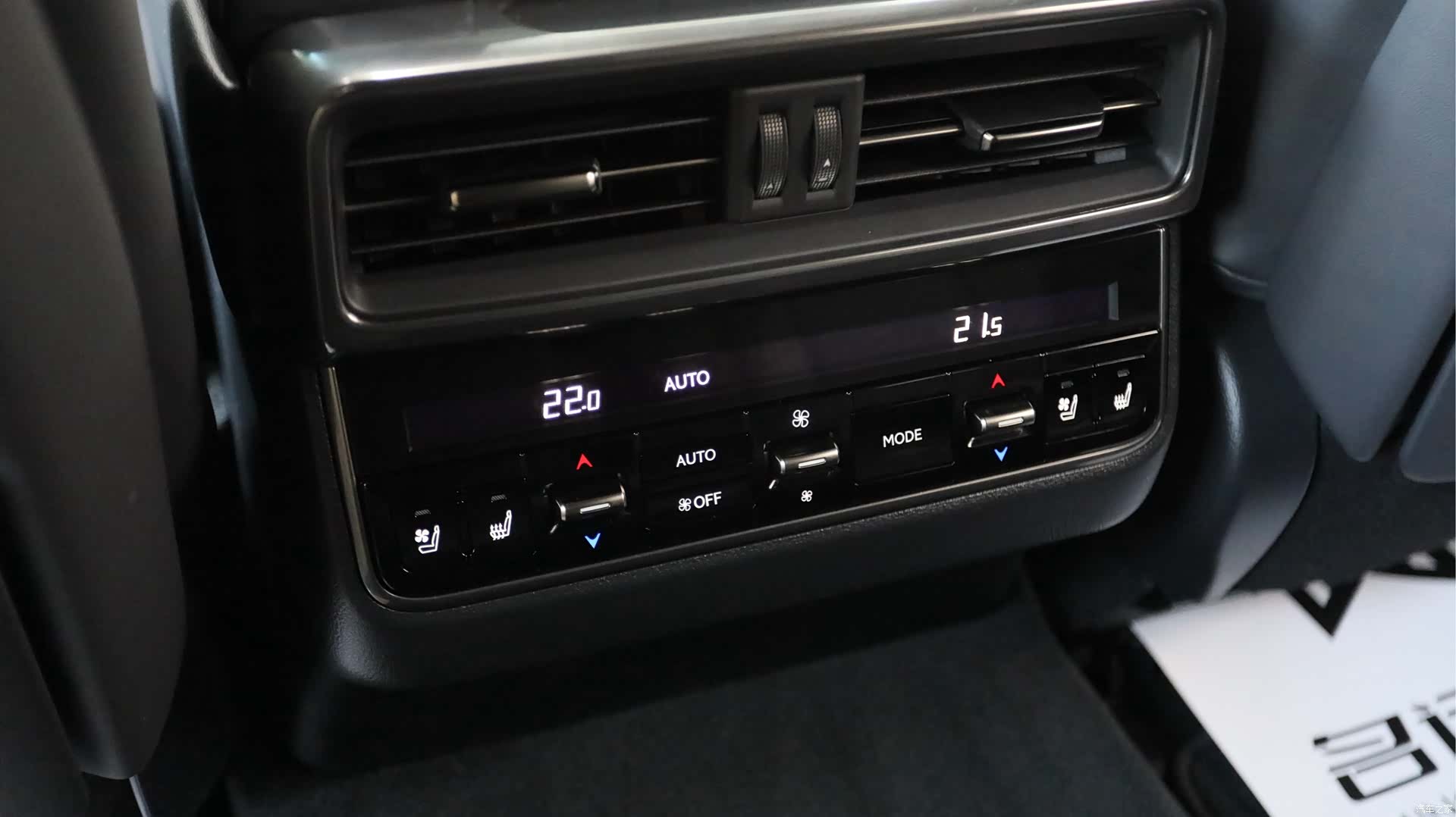 Lexus LX, 2024 14