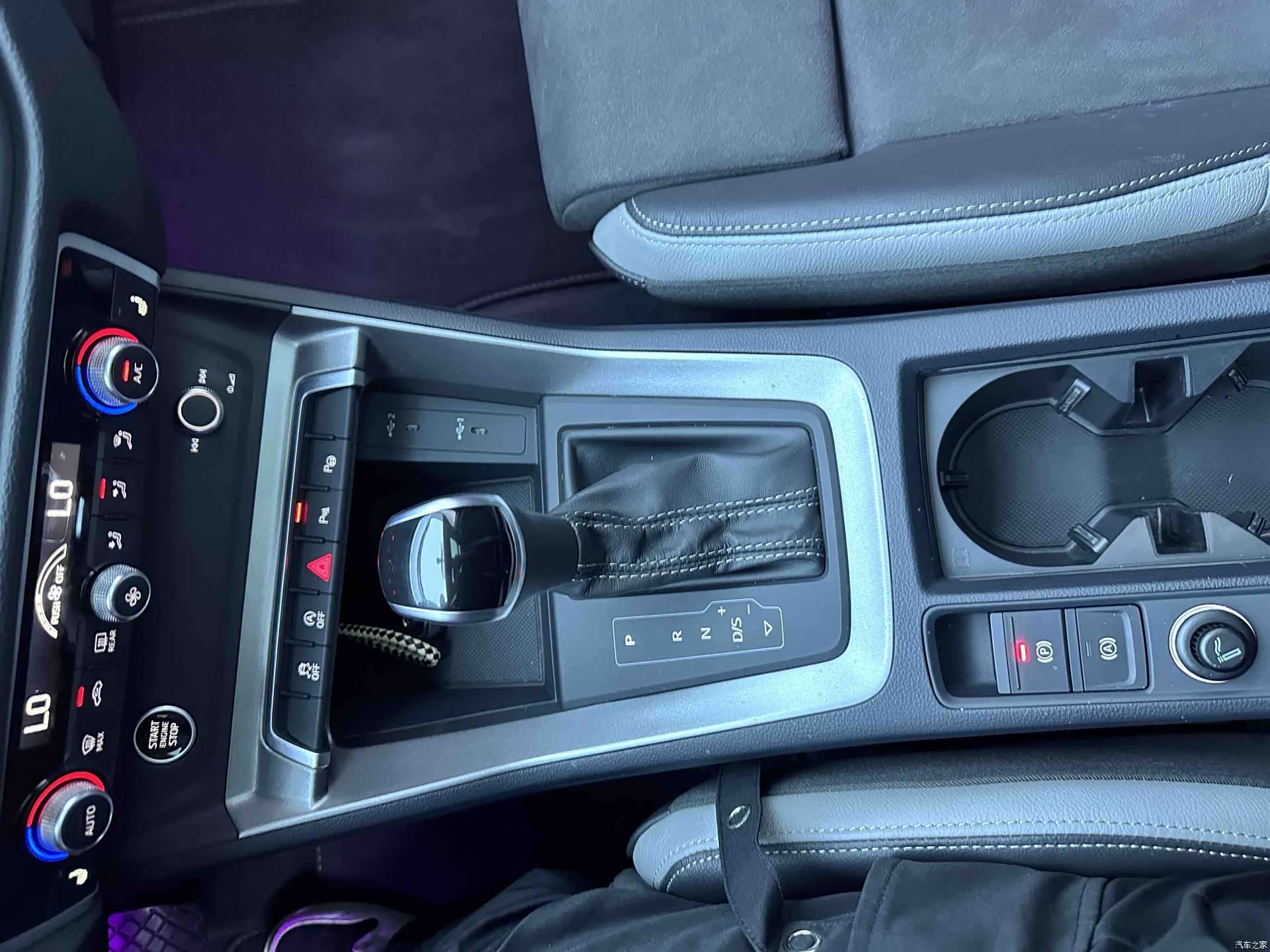 Audi Q3, 2023 15