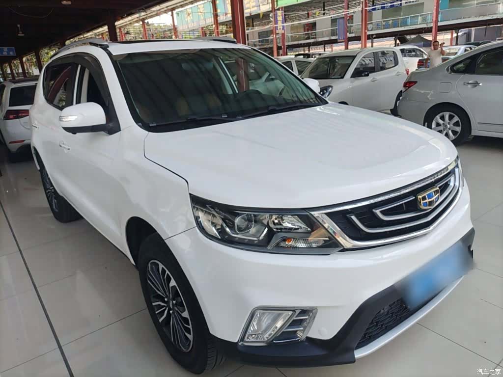 Geely X6, 2017 4
