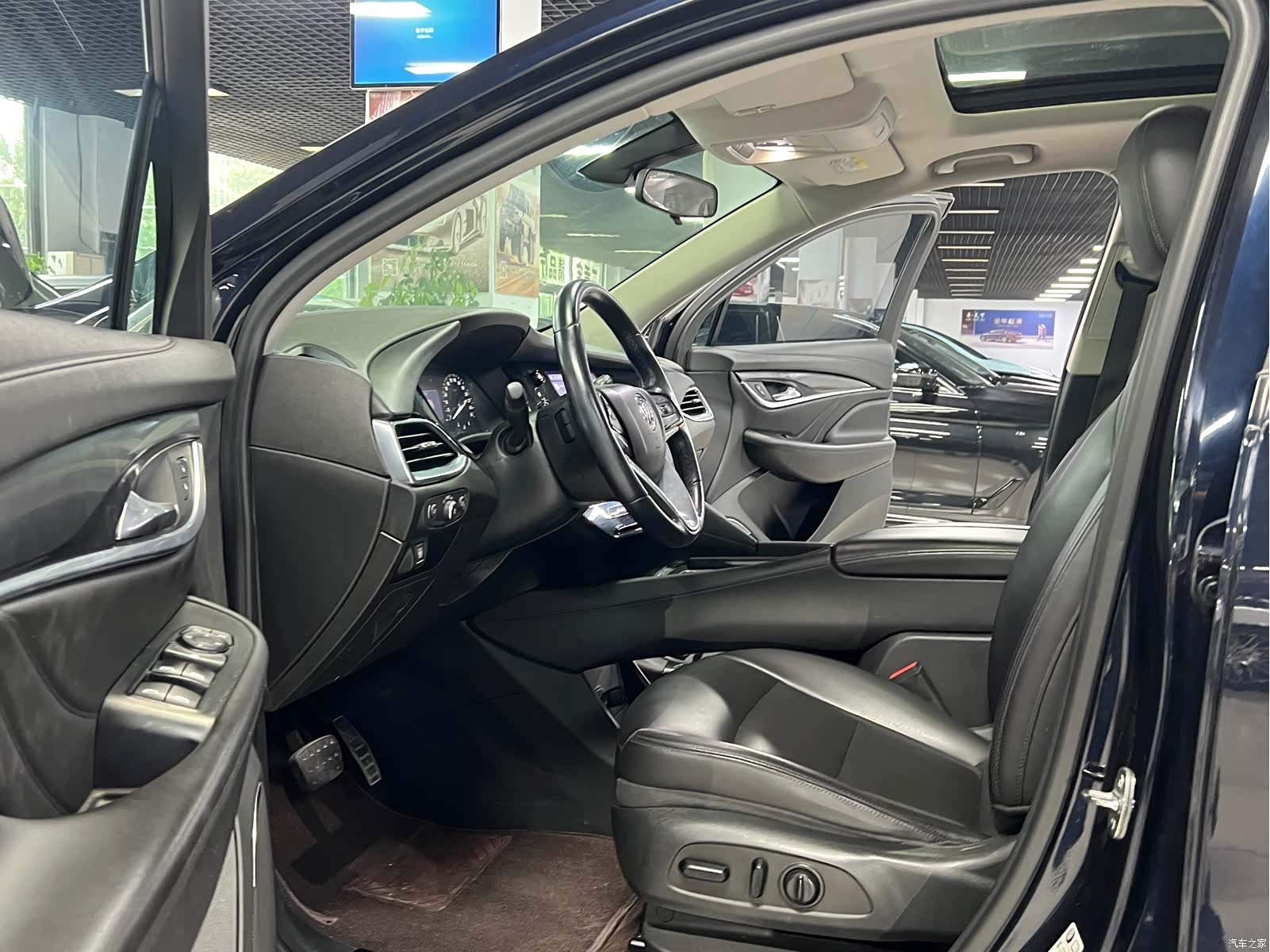 Buick Enclave, 2020 8