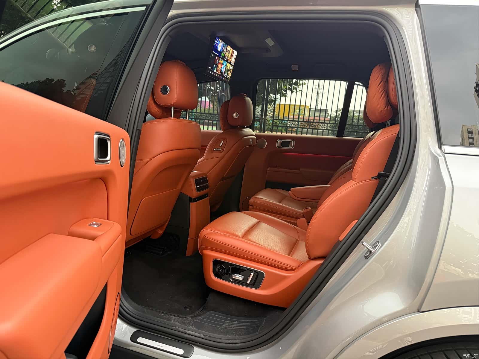 Li Auto L9, 2023 6